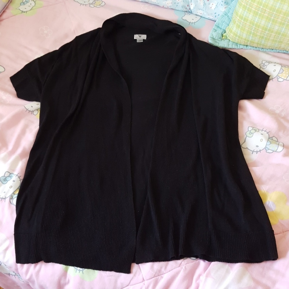 Short sleeved cardigan